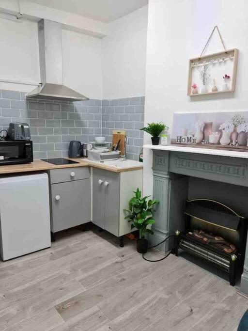Nice Flat Near Central Londonアパートメント エクステリア 写真